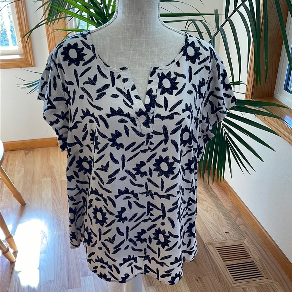 Cream and Black Graphic Blouse with Notched Collar